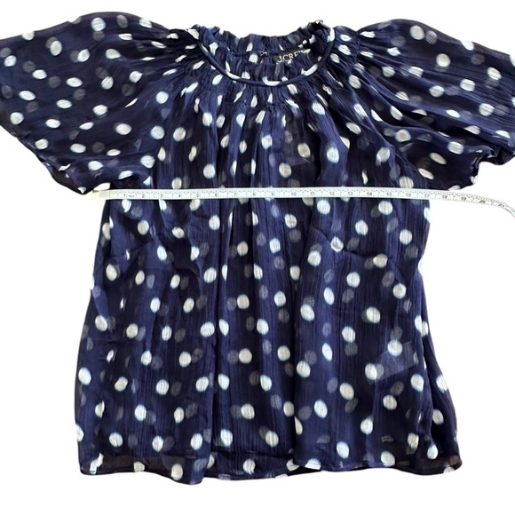 NEW J. CREW Crinkle chiffon smocked top in ombré‎ dot navy & white size small - Picture 9 of 10